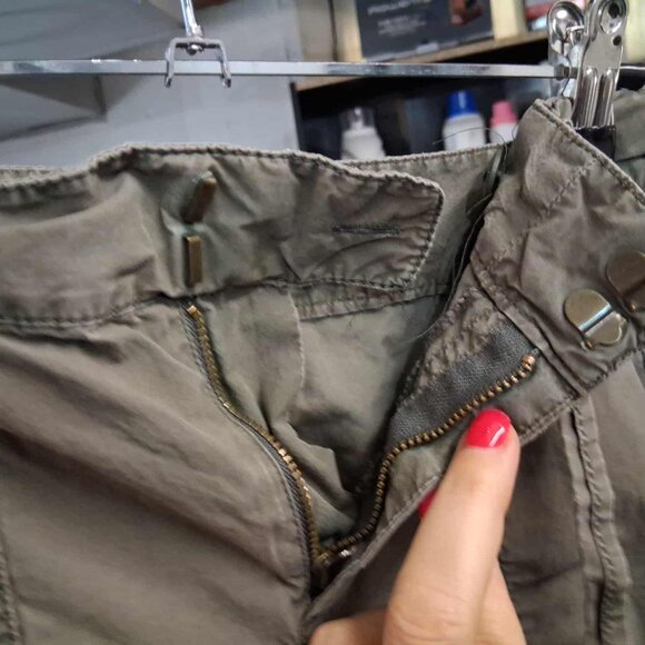 Ann Taylor Loft Size 6 Army Green Cargo Shorts - Picture 5 of 13